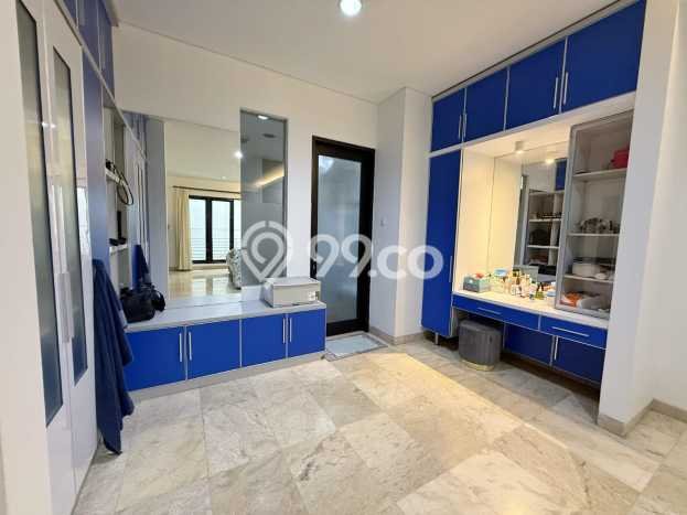 Rumah Kontrakan Jakarta Selatan LT 240m2 LB 325m2 Area Pondok Indah Rumah Kontrakan Jakarta Selatan LT 240m2 LB 325m2 Area Pondok Indah