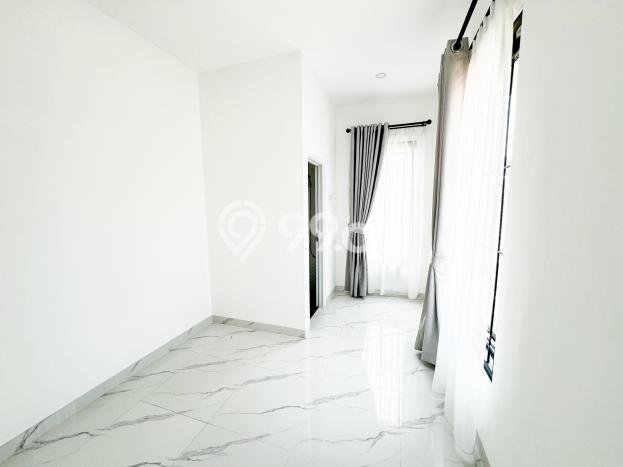 Rumah Mewah Dijual LT 200m2 di Ciputat, Tangerang Selatan Rumah Mewah Dijual LT 200m2 di Ciputat, Tangerang Selatan