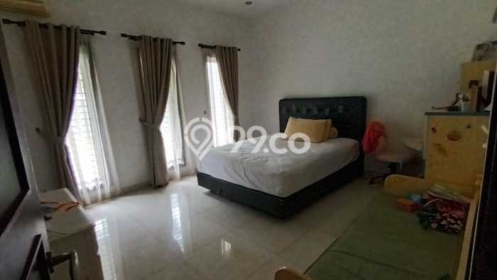 For Sale! Luxury House LT 487m2 Desain Modern di Sektor 1 - Bintaro For Sale! Luxury House LT 487m2 Desain Modern di Sektor 1 - Bintaro