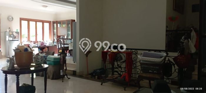 Rumah Mewah LB 650m2 Siap Huni Desain Elegan di Pondok Indah, Jakarta Selatan Rumah Mewah LB 650m2 Siap Huni Desain Elegan di Pondok Indah, Jakarta Selatan