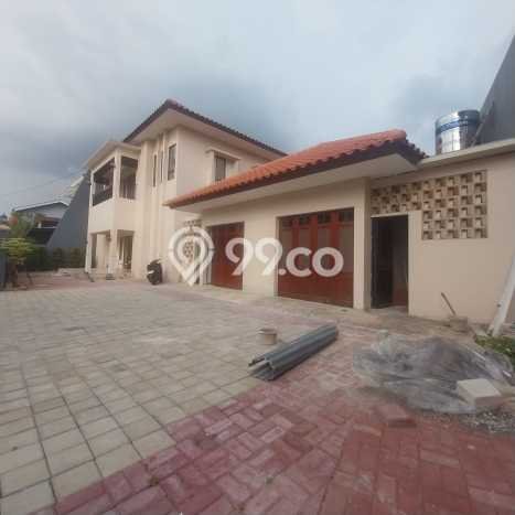 Ready to Use! Premium House LT 580m2 Desain Elegan di Radio Dalam Ready to Use! Premium House LT 580m2 Desain Elegan di Radio Dalam