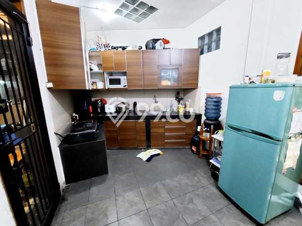 Ruko Dijual Lokasi Emas di Astanaanyar Luas 180m2 Ruko Dijual Lokasi Emas di Astanaanyar Luas 180m2