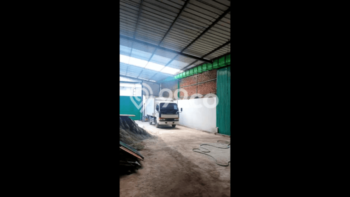 Unit Gudang Dijual di Babakan Ciparay Bandung 1500m2 Unit Gudang Dijual di Babakan Ciparay Bandung 1500m2