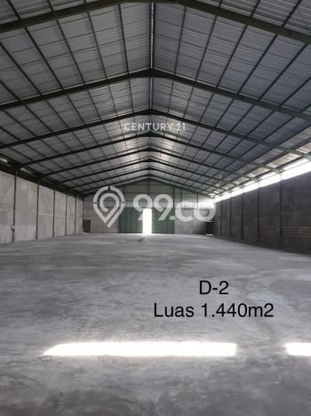 Disewakan Gudang di Kawasan Ramai Kopo Luas 1440m2 Disewakan Gudang di Kawasan Ramai Kopo Luas 1440m2