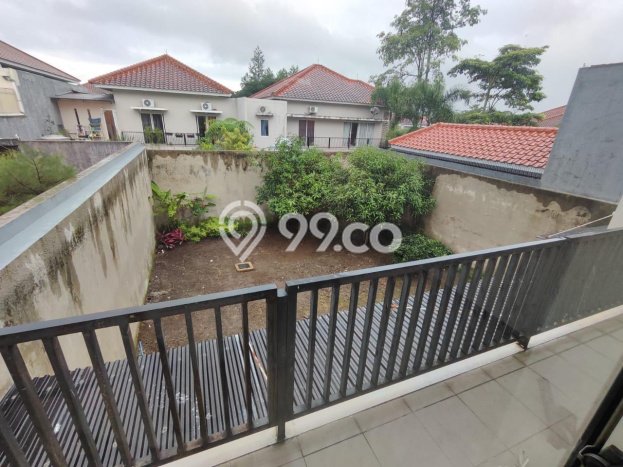 Rumah Elit Modern Tanpa Renovasi di Kota Baru Parahyangan Bandung Rumah Elit Modern Tanpa Renovasi di Kota Baru Parahyangan Bandung