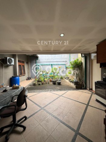 Jual Rumah Mewah Megah Dengan View Eksklusif di Cikutra, Bandung Jual Rumah Mewah Megah Dengan View Eksklusif di Cikutra, Bandung