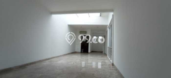 Rumah Elit Modern Tanpa Renovasi di Gading Serpong IL Lago Tangerang Rumah Elit Modern Tanpa Renovasi di Gading Serpong IL Lago Tangerang