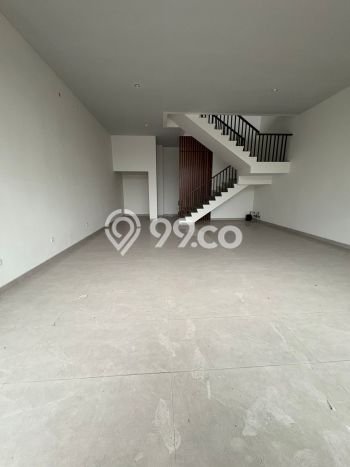 Ruko Dijual di Tangerang LT 91m2 & LB 360m2 Lokasi Terbaik! Ruko Dijual di Tangerang LT 91m2 & LB 360m2 Lokasi Terbaik!