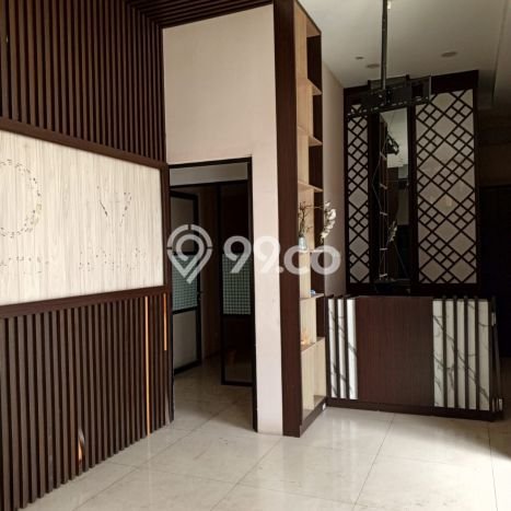 Untuk Dijual! Ruko di BSD City Tangerang LT 190m2 / LB 637m2 Kawasan Bisnis Untuk Dijual! Ruko di BSD City Tangerang LT 190m2 / LB 637m2 Kawasan Bisnis