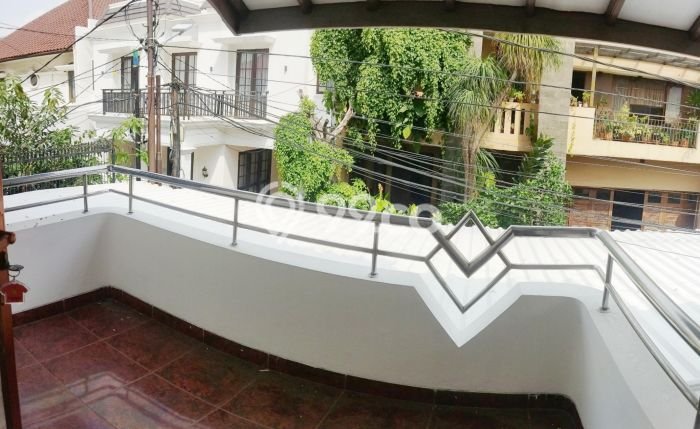 PREMIUM CHOICE! Rumah kawasan Kebayoran Baru, 4 KT, Area Strategis, LT 158m² Bangunan 220m² PREMIUM CHOICE! Rumah kawasan Kebayoran Baru, 4 KT, Area Strategis, LT 158m² Bangunan 220m²