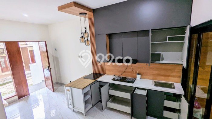Hunian Cantik Modern Lb 105m2 di Jagakarsa, Jakarta Selatan Hunian Cantik Modern Lb 105m2 di Jagakarsa, Jakarta Selatan