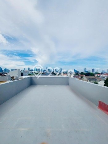 Ruko Lokasi Premium Kawasan , Luas 300m2m², Mainroad Ruko Lokasi Premium Kawasan , Luas 300m2m², Mainroad