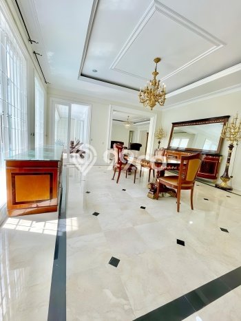 Sewa Rumah Strategis LT 820m2 / LB 1000m2 di Pondok Indah, Jakarta Selatan Sewa Rumah Strategis LT 820m2 / LB 1000m2 di Pondok Indah, Jakarta Selatan