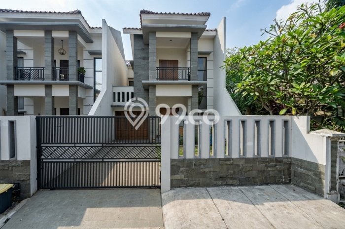 Rumah Sewa Jakarta Selatan LT 228m2 LB 330m2 Kawasan Pejaten Rumah Sewa Jakarta Selatan LT 228m2 LB 330m2 Kawasan Pejaten