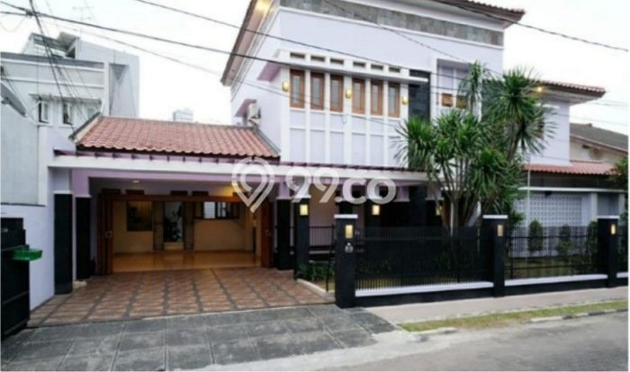 Ready to Use! Luxury House LT 576m2 Desain Elegan di Lebak Bulus Ready to Use! Luxury House LT 576m2 Desain Elegan di Lebak Bulus