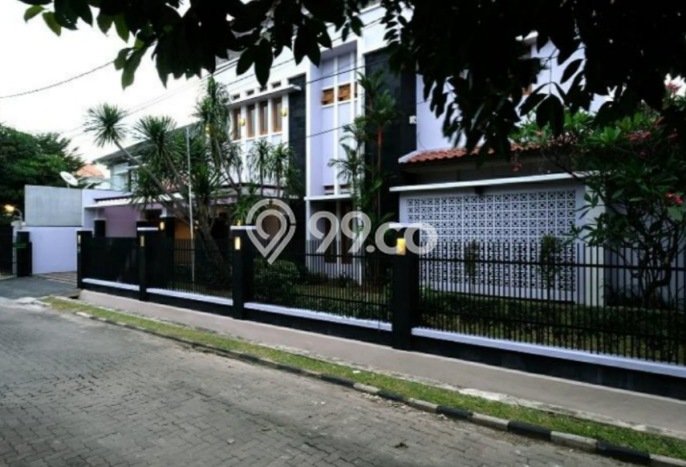 Ready to Use! Luxury House LT 576m2 Desain Elegan di Lebak Bulus Ready to Use! Luxury House LT 576m2 Desain Elegan di Lebak Bulus