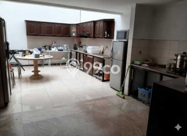 Ready to Use! Premium House LT 435m2 Desain Elegan di Tomang Ready to Use! Premium House LT 435m2 Desain Elegan di Tomang
