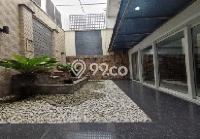 KESEMPATAN TERBAIK! Tersedia KPR Rumah Modern di Tomang, Jakarta Barat, LT 346m² Bangunan 500m² KESEMPATAN TERBAIK! Tersedia KPR Rumah Modern di Tomang, Jakarta Barat, LT 346m² Bangunan 500m²