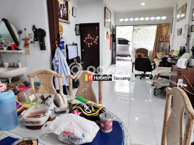 Rumah Nyaman LB 375m² View Gunung di Tomang, Jakarta Barat Rumah Nyaman LB 375m² View Gunung di Tomang, Jakarta Barat