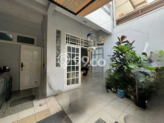 Rumah Strategis area Tomang, Dekat Tomang, Jakarta Barat, Jakarta Barat - 0 KT Rumah Strategis area Tomang, Dekat Tomang, Jakarta Barat, Jakarta Barat - 0 KT