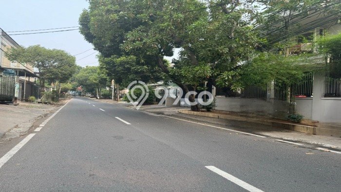 Rumah Luxury Modern Siap Huni di Tomang Jakarta Barat Rumah Luxury Modern Siap Huni di Tomang Jakarta Barat