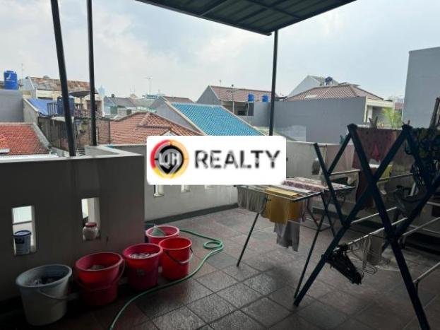For Sale! Premium House LT 97m2 Desain Modern di Tomang For Sale! Premium House LT 97m2 Desain Modern di Tomang