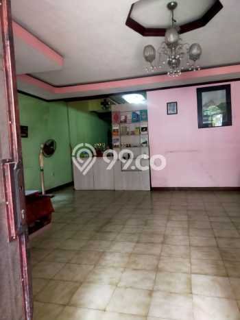 Rumah Elit LB 186m2 Siap Pakai Desain Elegan di Tomang, Jakarta Barat Rumah Elit LB 186m2 Siap Pakai Desain Elegan di Tomang, Jakarta Barat