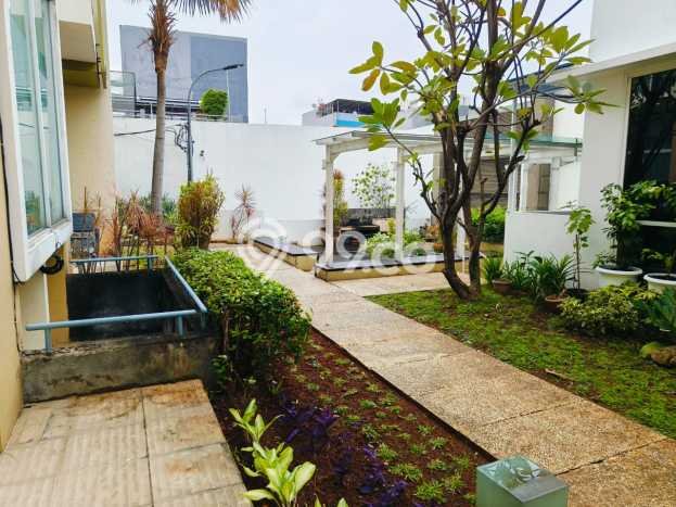 Rumah area Tomang, Akses ke Tol, 4 KT, Luas 90m² LB 270m² Rumah area Tomang, Akses ke Tol, 4 KT, Luas 90m² LB 270m²