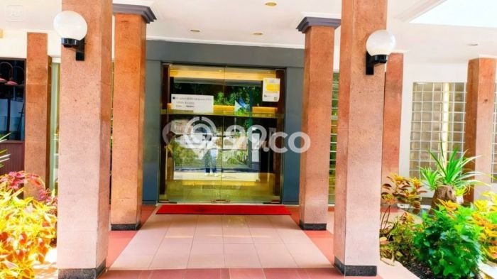 Kantor Dijual di Prime Area Surabaya Luas 800m2 Kantor Dijual di Prime Area Surabaya Luas 800m2