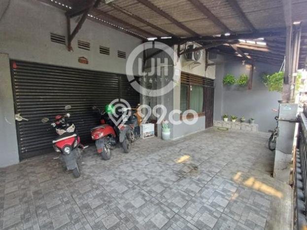 Rumah Elit Modern Siap Huni di Tomang Jakarta Barat Rumah Elit Modern Siap Huni di Tomang Jakarta Barat
