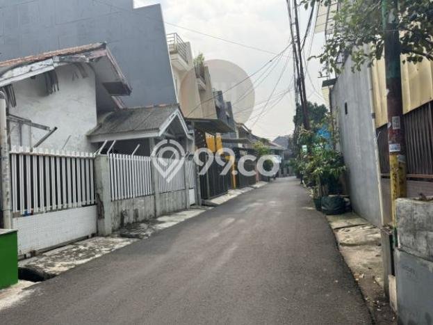 Hunian Impian Keluarga! Rumah 2 Lantai di Tomang, Jakarta Barat, Luas 75m² Bangunan 120m² Hunian Impian Keluarga! Rumah 2 Lantai di Tomang, Jakarta Barat, Luas 75m² Bangunan 120m²