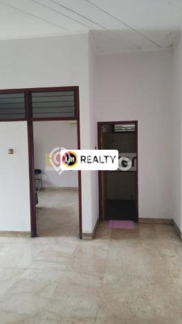 Rumah Luxury Modern Tanpa Renovasi di Tomang Jakarta Barat Rumah Luxury Modern Tanpa Renovasi di Tomang Jakarta Barat