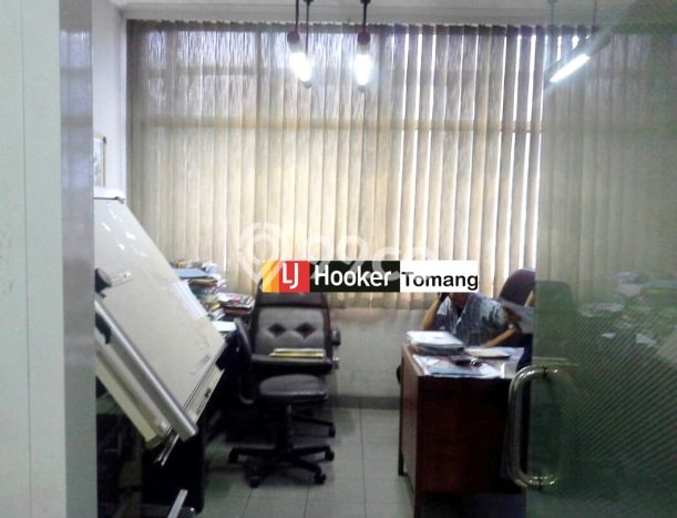 Untuk Dijual! Ruko di Cideng Jakarta Pusat LT 120m2 / LB 300m2 Kawasan Strategis Untuk Dijual! Ruko di Cideng Jakarta Pusat LT 120m2 / LB 300m2 Kawasan Strategis