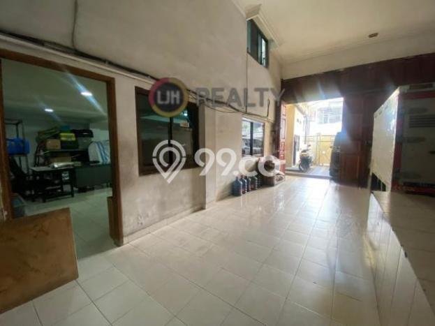Rumah Luxury Modern Tanpa Renovasi di Tomang Jakarta Barat Rumah Luxury Modern Tanpa Renovasi di Tomang Jakarta Barat