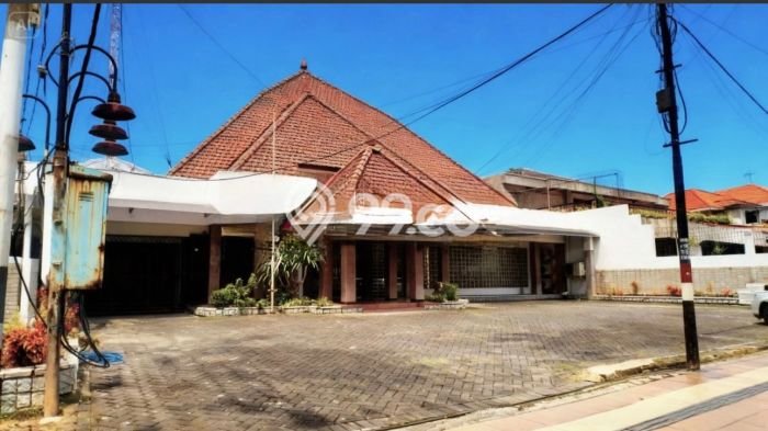 Kantor Dijual di Prime Area Surabaya Luas 800m2 Kantor Dijual di Prime Area Surabaya Luas 800m2