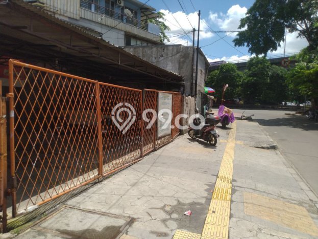 Rumah Elit Modern Tanpa Renovasi di Grogol Jakarta Barat Rumah Elit Modern Tanpa Renovasi di Grogol Jakarta Barat