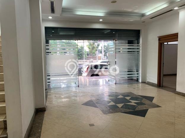 Kantor Disewa di Jakarta Pusat dengan LB 1300m2 Area Komersial Ramai Kantor Disewa di Jakarta Pusat dengan LB 1300m2 Area Komersial Ramai