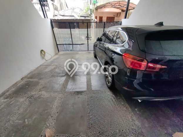 Rumah Mewah LB 250m2 Siap Huni Desain Elegan di Tomang, Jakarta Barat Rumah Mewah LB 250m2 Siap Huni Desain Elegan di Tomang, Jakarta Barat