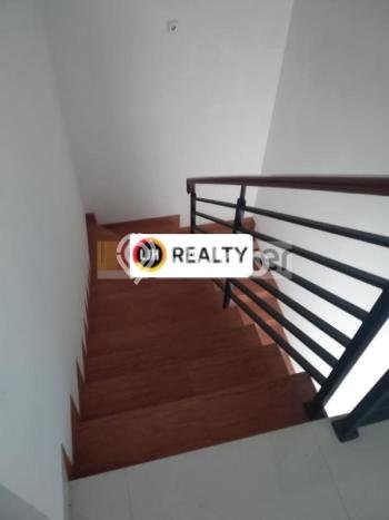 Hunian Cantik Minimalis Lb 100m2 di Cengkareng, Jakarta Barat Hunian Cantik Minimalis Lb 100m2 di Cengkareng, Jakarta Barat