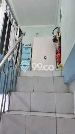 Disewakan! Rumah 3 Kamar Tidur &
2 Kamar Mandi di Sunter, Jakarta Utara Disewakan! Rumah 3 Kamar Tidur &
2 Kamar Mandi di Sunter, Jakarta Utara
