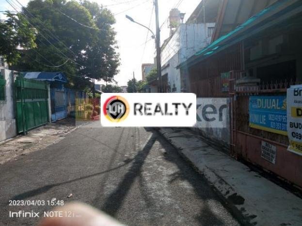 Hunian Impian Keluarga LB 270m2m² Lokasi Tenang di Kemanggisan, Jakarta Barat Hunian Impian Keluarga LB 270m2m² Lokasi Tenang di Kemanggisan, Jakarta Barat