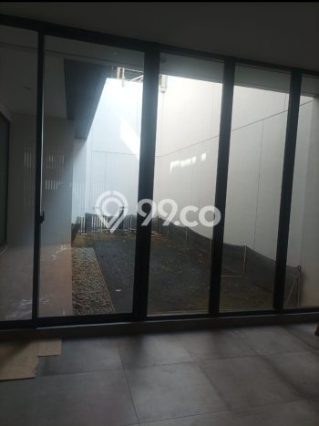 Hunian Elit LB 358m2 Siap Pakai Desain Elegan di Gading Serpong, Tangerang Hunian Elit LB 358m2 Siap Pakai Desain Elegan di Gading Serpong, Tangerang