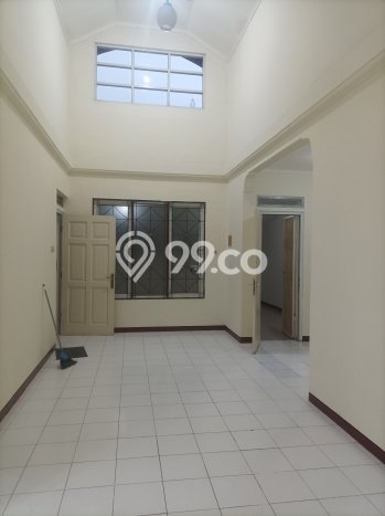 Rumah sewa siap huni 4 Kamar Tidur di Gading Serpong, Tangerang Rumah sewa siap huni 4 Kamar Tidur di Gading Serpong, Tangerang