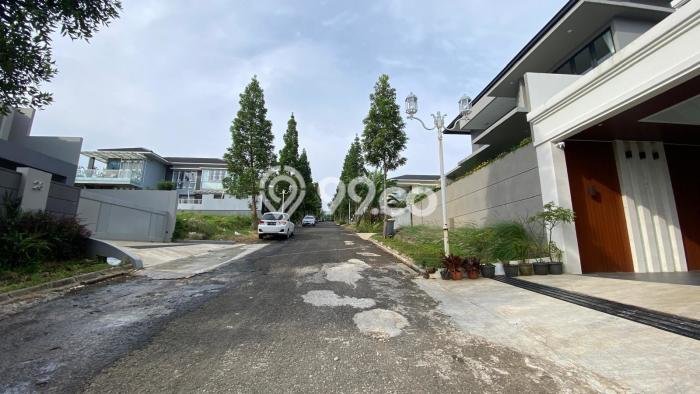 Hunian Elit LB 1000m2 Siap Pakai Desain Elegan di Resor Dago Pakar, Bandung Hunian Elit LB 1000m2 Siap Pakai Desain Elegan di Resor Dago Pakar, Bandung