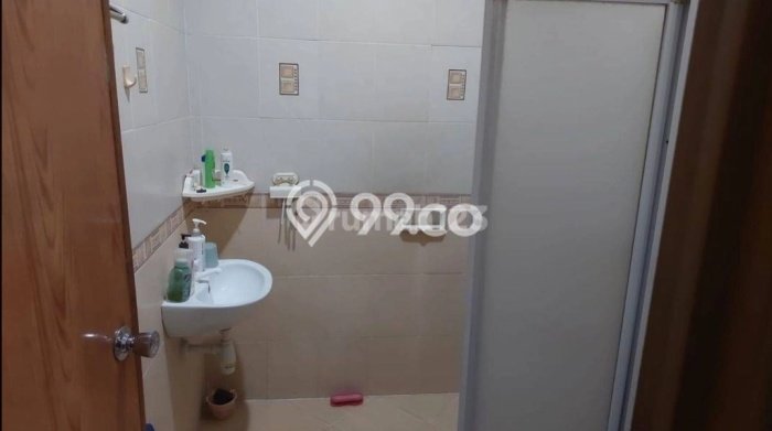 Dijual Rumah Luas Elegan Dengan View Eksklusif di Tanjung Duren, Jakarta Barat Dijual Rumah Luas Elegan Dengan View Eksklusif di Tanjung Duren, Jakarta Barat