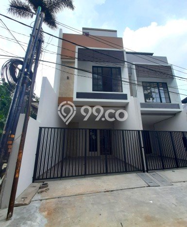 For Sale Hunian Rumah Terawat 3 Kamar di Tanjung Duren, Jakarta Barat For Sale Hunian Rumah Terawat 3 Kamar di Tanjung Duren, Jakarta Barat