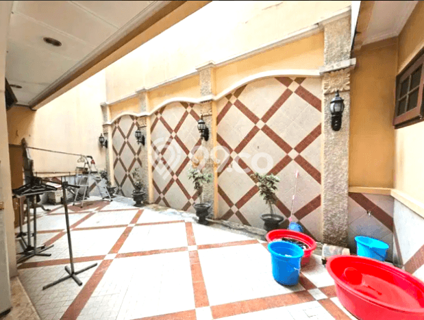 Dijual Rumah Mewah Elegan Dengan View Eksklusif di Tomang, Jakarta Barat Dijual Rumah Mewah Elegan Dengan View Eksklusif di Tomang, Jakarta Barat