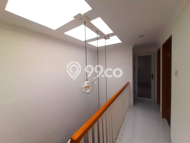 Rumah Luxury Modern Siap Huni di Cideng Jakarta Pusat Rumah Luxury Modern Siap Huni di Cideng Jakarta Pusat