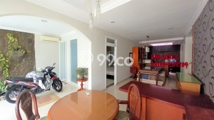 Dijual Rumah Luas Elegan Dengan View Cantik di Tomang, Jakarta Barat Dijual Rumah Luas Elegan Dengan View Cantik di Tomang, Jakarta Barat