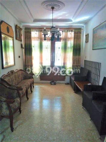 Rumah Modern 4 Kamar LT 110m2 di Tomang Rumah Modern 4 Kamar LT 110m2 di Tomang